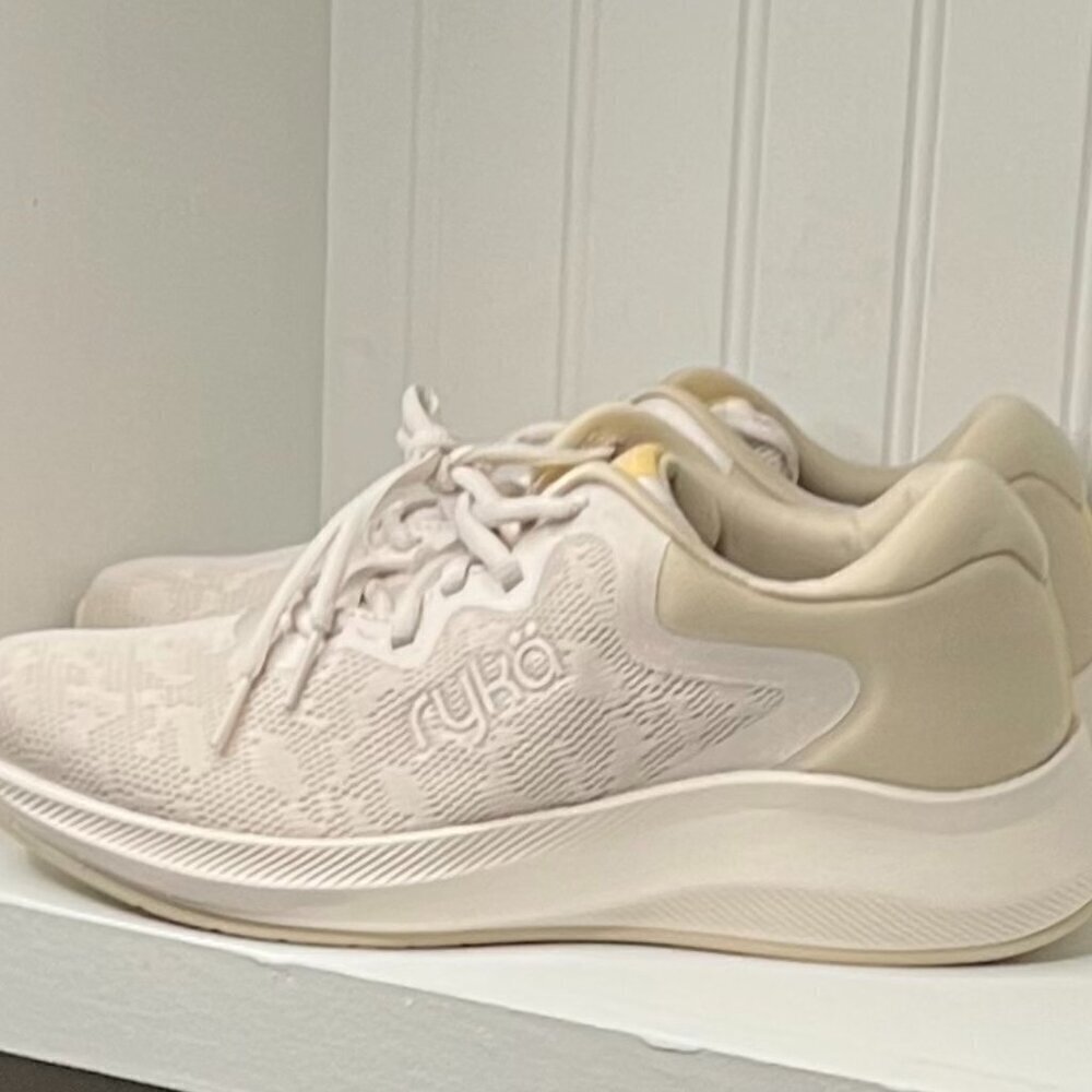 Ryka Womens Frenzy Lace-Up Mesh Running & Training Shoes in Sand Beige Size 9.5